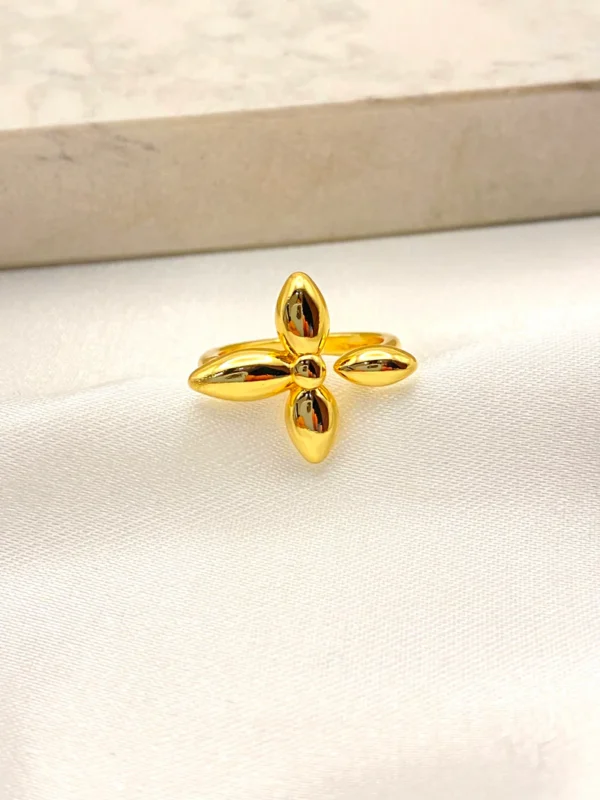Anillo flor zen